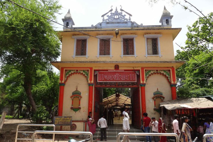 Important temples tour of Varanasi